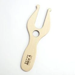 Alice A Nyörihaarukka, Pieni